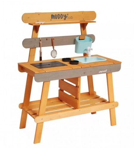 Cozinha de Lama "Muddy Lab - Outdoor Kitchen"