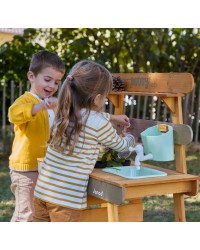 Cozinha de Lama "Muddy Lab - Outdoor Kitchen"
