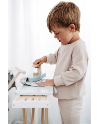 TÁBUA DE ENGOMAR de MADEIRA COM FERRO INCLUÍDO