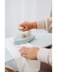 TÁBUA DE ENGOMAR de MADEIRA COM FERRO INCLUÍDO