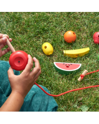 Frutas em Madeira para Enfiar