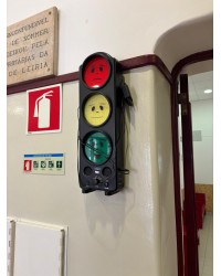 Semáforo para Controlo do Ruído